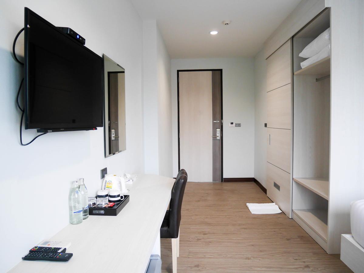 Socool Grand Hotel Nang Rong Exterior photo